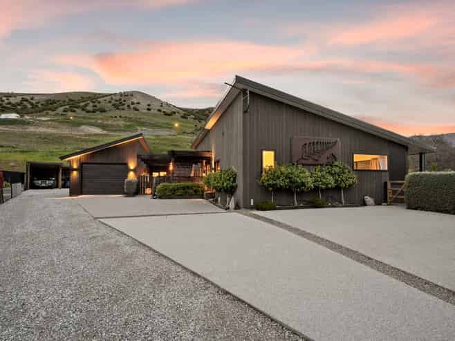 115 Lowburn Valley Road, Cromwell