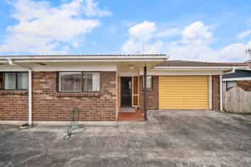 2/377 Blockhouse Bay Road, Blockhouse Bay