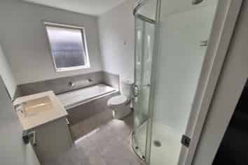6 Lloyds Close, Rolleston
