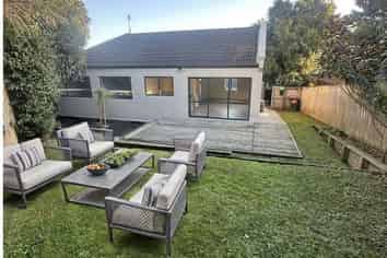 12 ASTELIA PLACE, Goodwood Heights