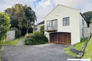 12 ASTELIA PLACE, Goodwood Heights