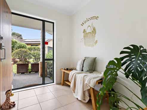 40 Kristin Lane, Albany