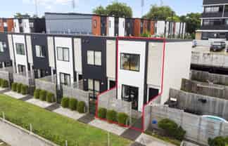 6/1 Vialou Street, Hamilton Central