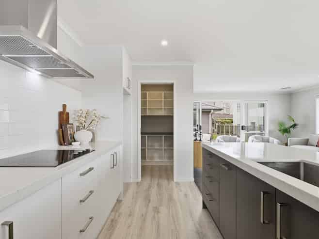 5 Kihona Rise, Pyes Pa