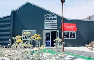 Versatile First Floor Office - 454 Colombo Street