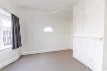 364A The Parade, Island Bay