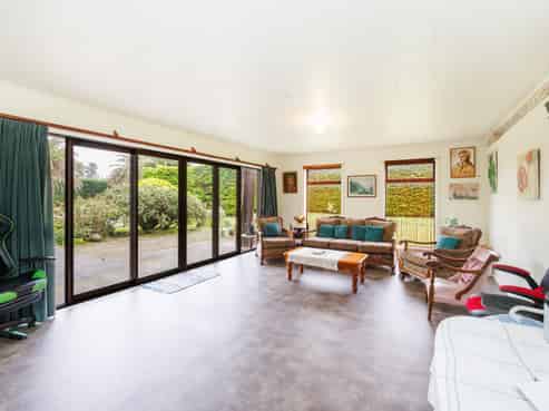 126 State Highway 1, Foxton