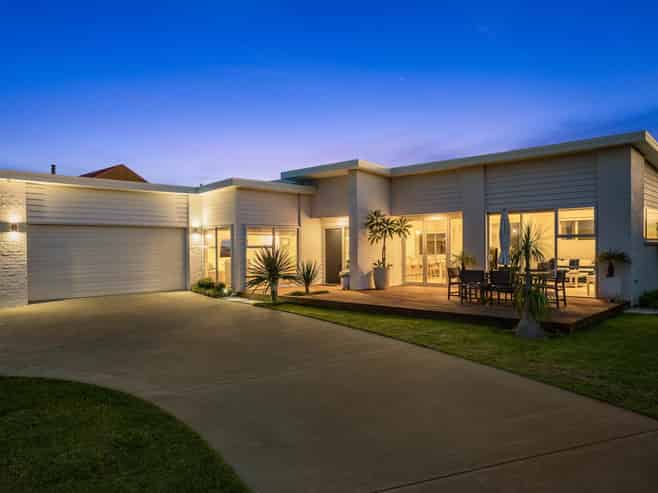 4 My Way, Mangawhai
