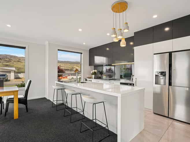 15 De Bettencor Place, Mount Pisa, Cromwell