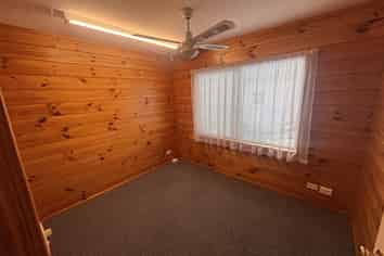 Standout opportunity | Affordable commercial space