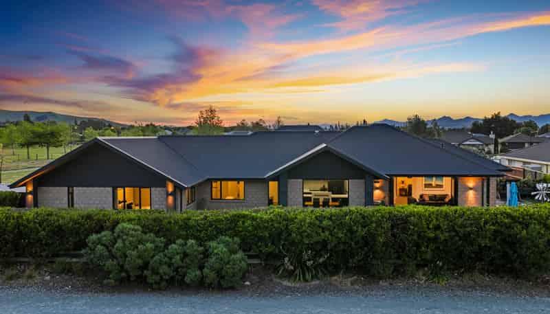 10 Silk Close, Witherlea