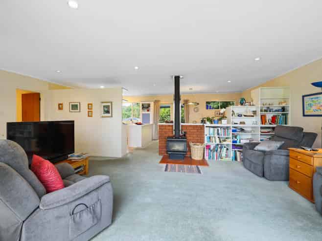 37 Haseler Crescent, Howick