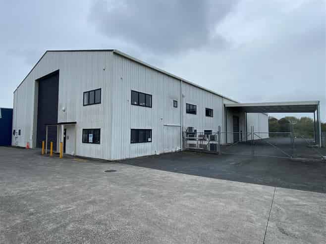 Functional Te Rapa Industrial With Yard