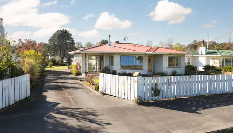 69 Great North Road, Waipawa
