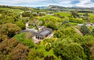 18 Millar Road, Haumoana