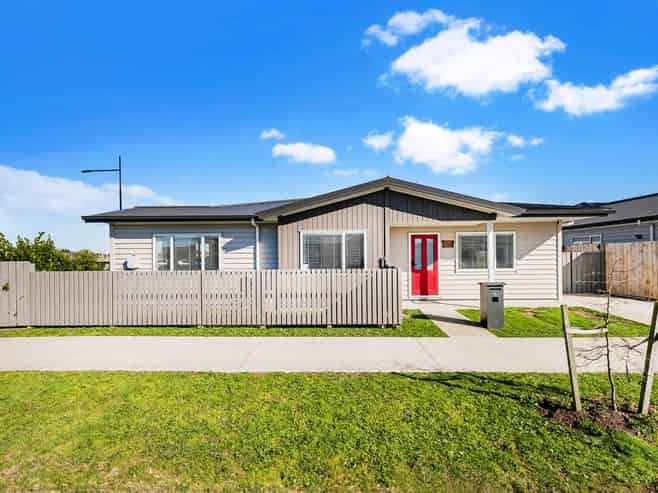 2 Harore Road, Takanini