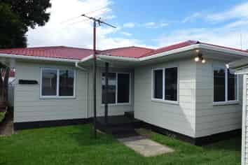 40A Wickman Way, Mangere East