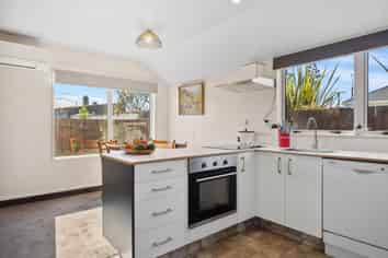 182G Bay View Road, South Dunedin