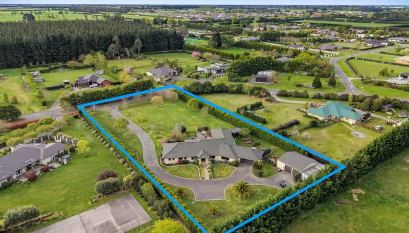 8 Devine Drive, Rolleston