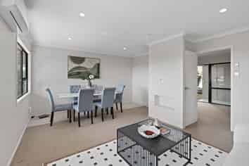 9 Sungrove Rise, Sunnyvale