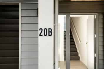 20B Rarangi Way, Owhiro Bay