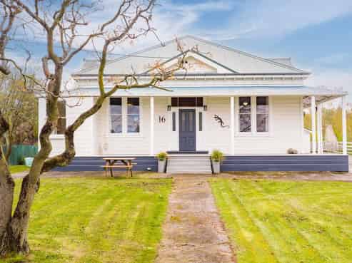 16 Tamumu Road, Waipawa