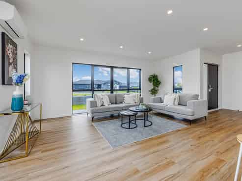 10 Okohaka Avenue, Glenbrook