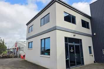 Flexible-Size Mangere Office | For Lease