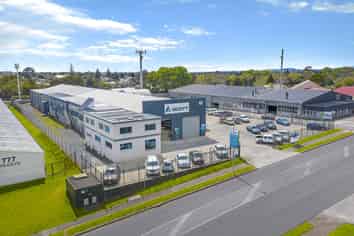 Flexible-Size Mangere Office | For Lease