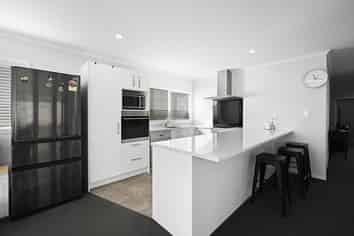 7 Retallick Place, Flagstaff