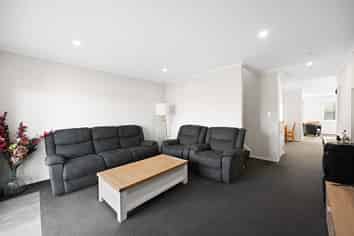 7 Retallick Place, Flagstaff