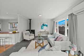 102 Briggs Road, Shirley