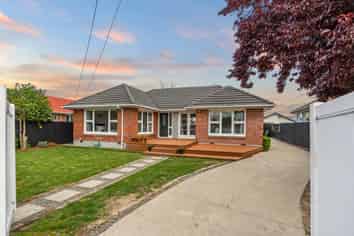 102 Briggs Road, Shirley
