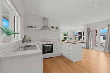 102 Briggs Road, Shirley