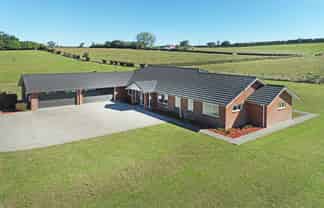 379A Aka Aka Road, Pukekohe