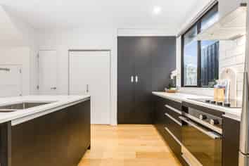 11/80 Seatoun Heights Road, Seatoun