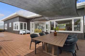 27A Roretana Drive, Athenree