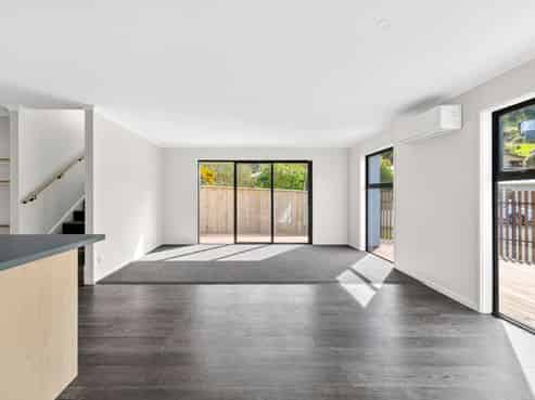 125 and 12 Washington Road, Washington Valley