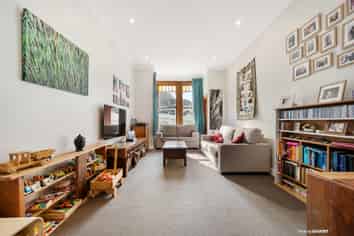 7 Chilka Street, Berhampore