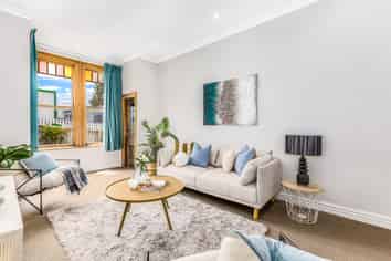 7 Chilka Street, Berhampore