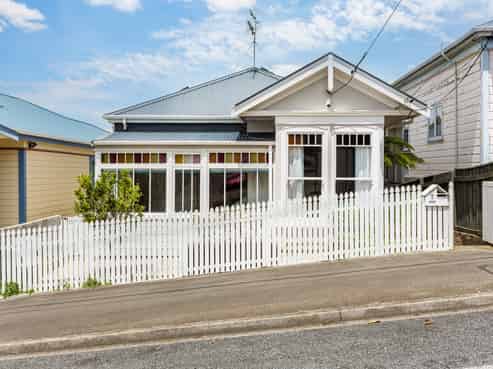 7 Chilka Street, Berhampore