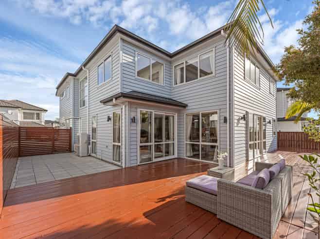 60B Staveley Avenue, Hillsborough