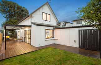 42B Ferndale Road, Mount Wellington