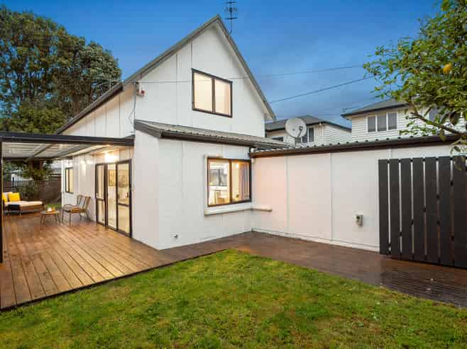 42B Ferndale Road, Mount Wellington