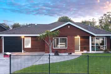 62 Burswood Drive, Burswood