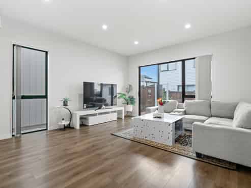 7 Te Rauroha Street, Takanini