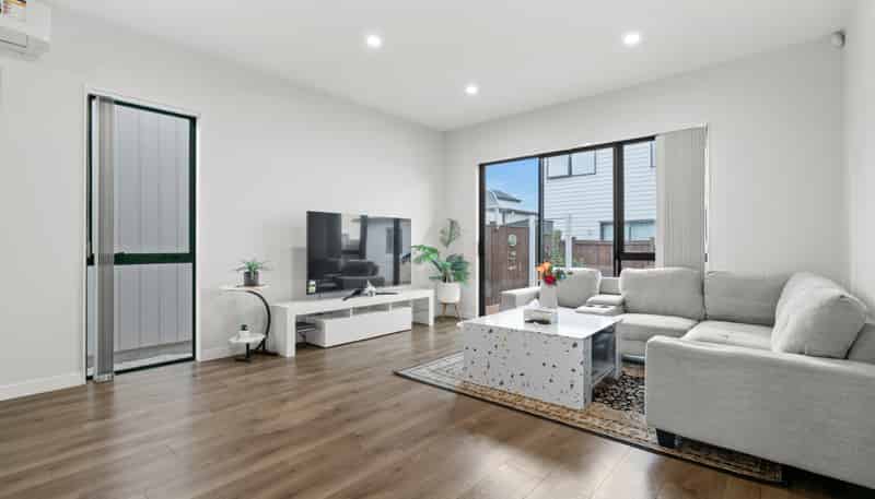 7 Te Rauroha Street, Takanini