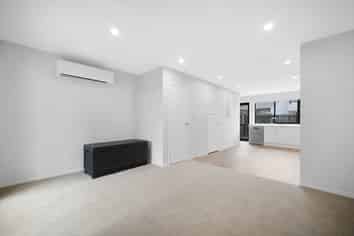 13 Tima Lane, Mangere Bridge