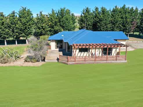 39 Whartons Road, Five Forks and Surrounds