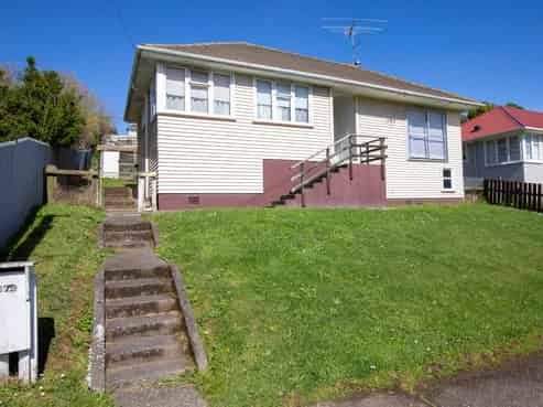 172 Champion Street, Cannons Creek